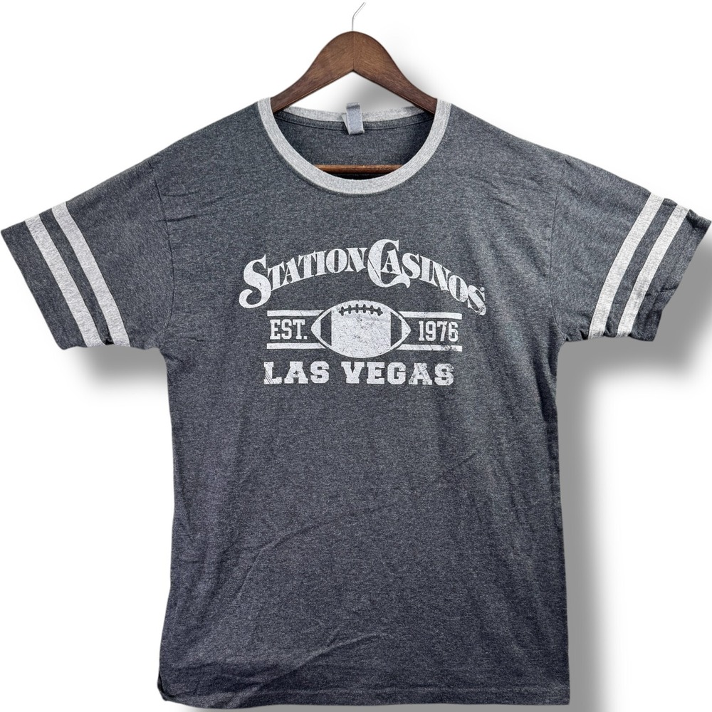 Station Casinos Las Vegas T-Shirt Men's Medium M Gray Short Sleeve Football